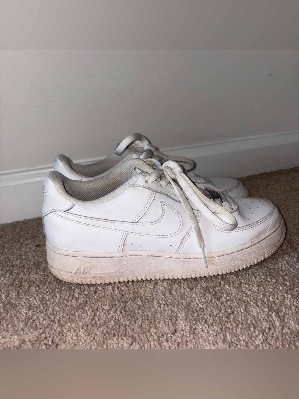Nike Air Force Kids White Low-Top Sneakers Size: 7Y